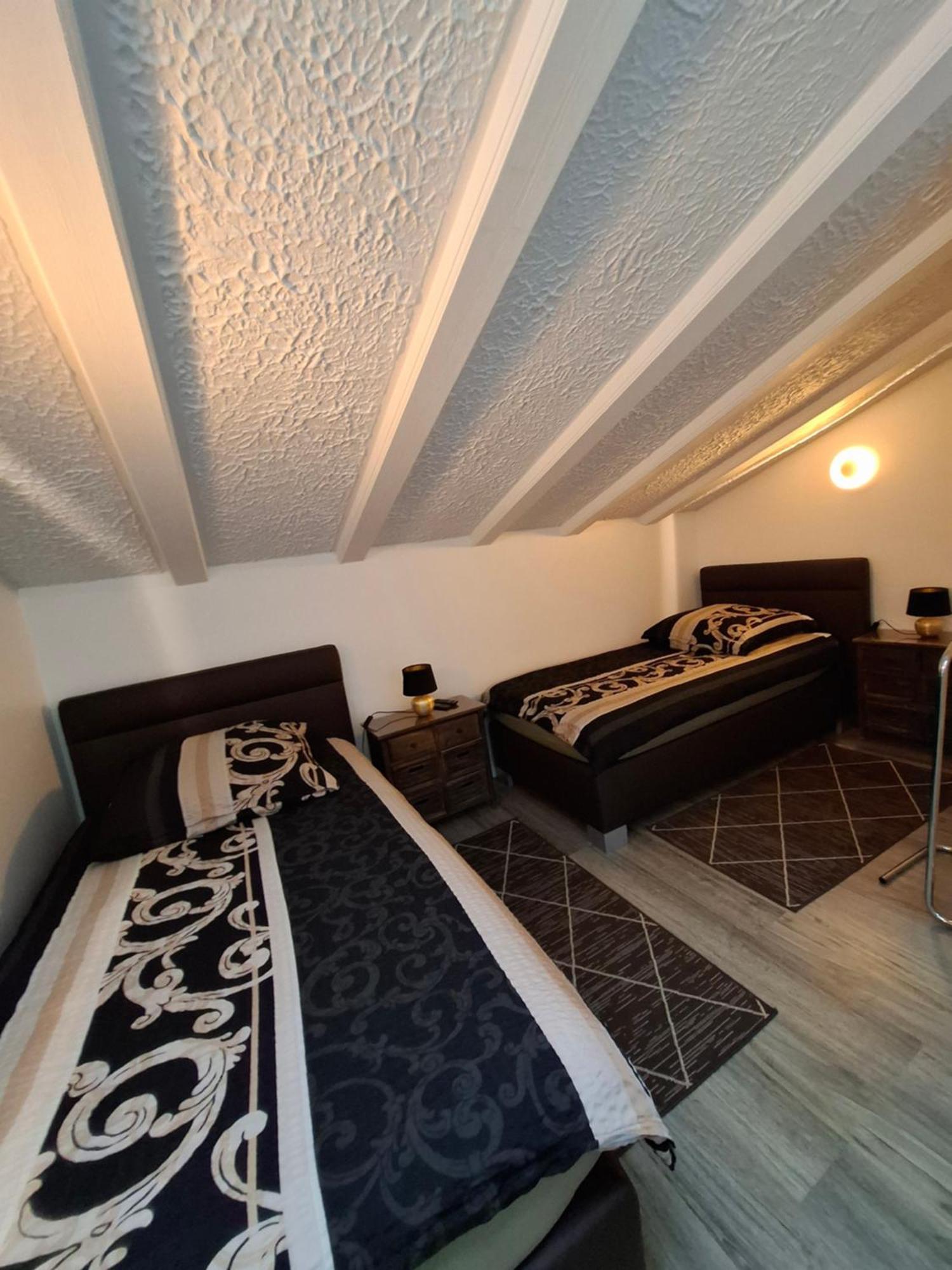 Die Hotelalternative Solingen Exterior photo