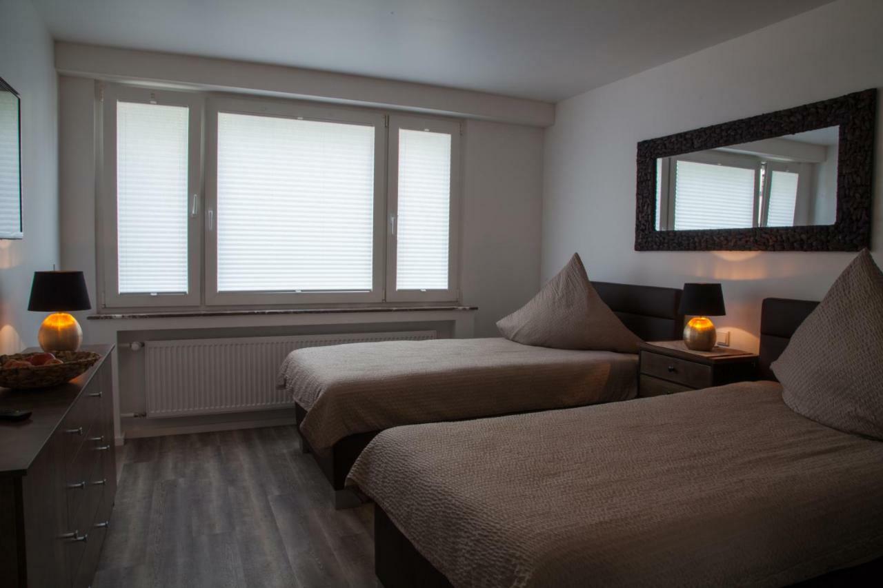 Die Hotelalternative Solingen Exterior photo